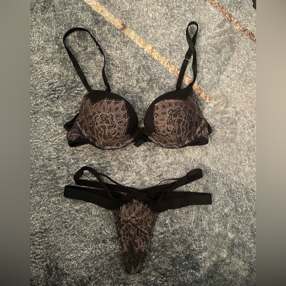 Sexy black lacy VS Bra and Panty Set